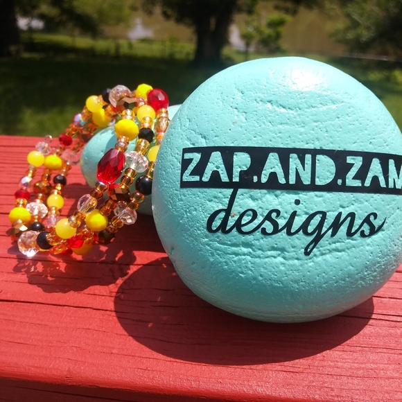 Glass Beaded Bracelet Red Chiefs Gold Love Handmade Taylor Swift Vibes Artisan - Picture 10 of 15